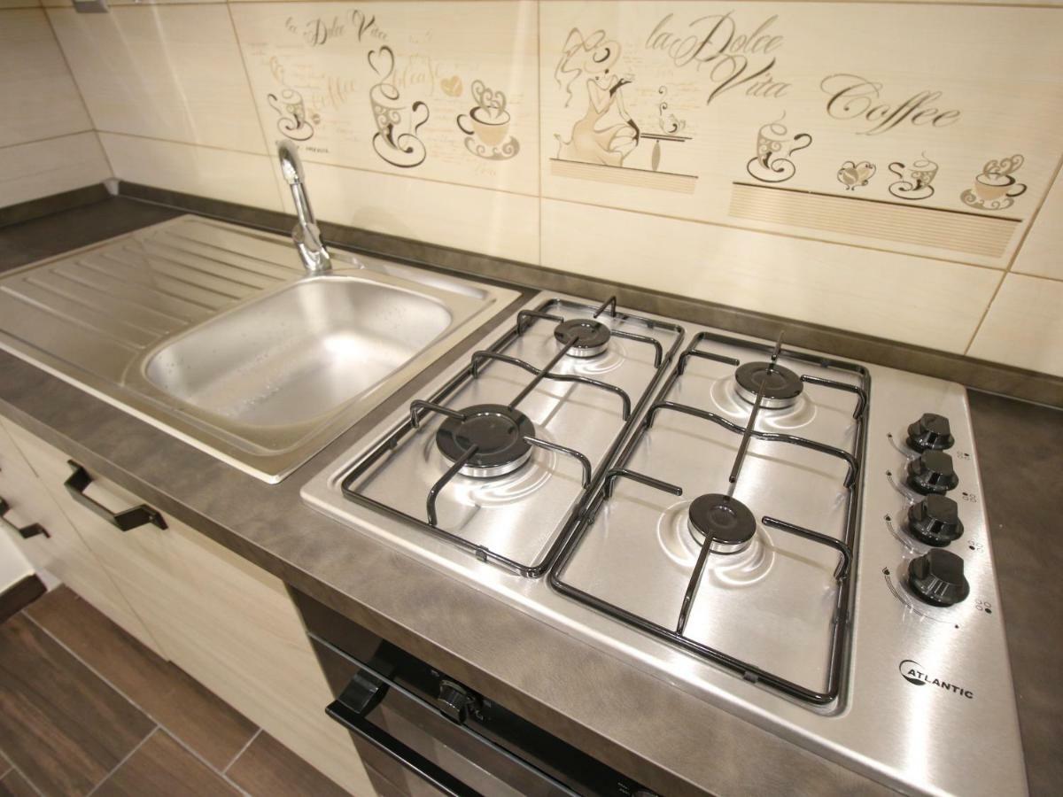 B&B Pisadog Napoli Eksteriør billede